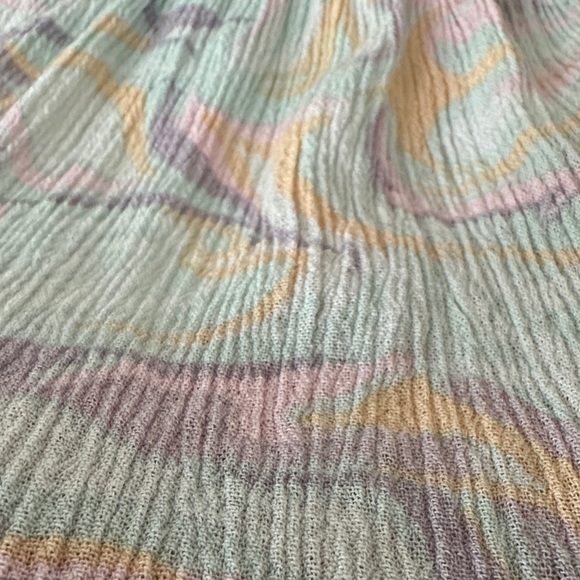 HIPPIE ROSE | Pastel Swirl Ruched Blouse - Picture 7 of 13